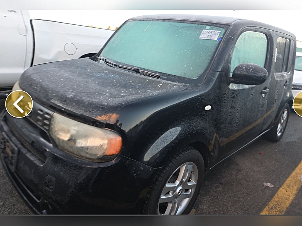 2011 Nissan cube SL's photo