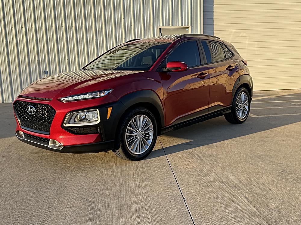 2021 Hyundai Kona SEL Plus's photo