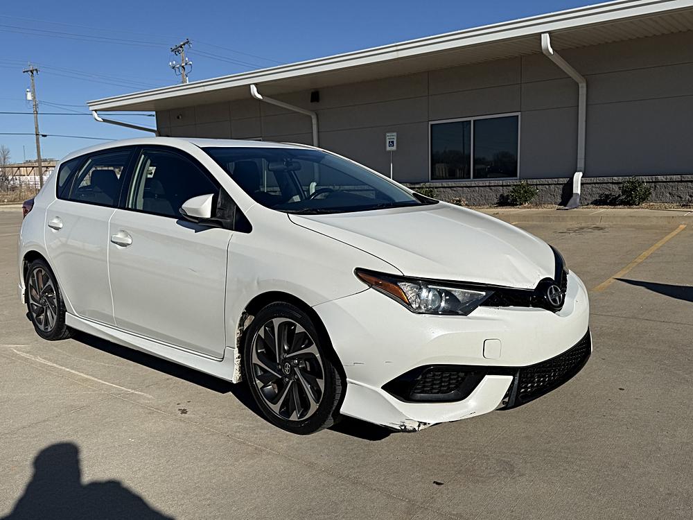 2016 Scion iM Standard's photo