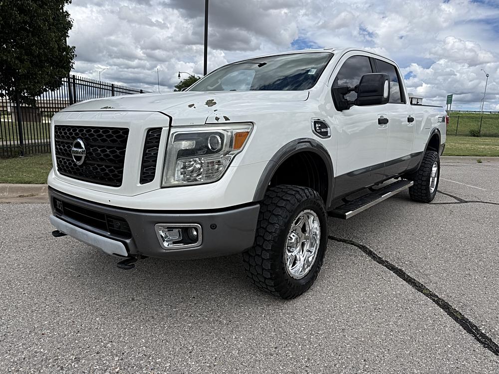 2016 Nissan Titan XD Pro-4X Diesel Crew Cab 4x4 SWB's photo