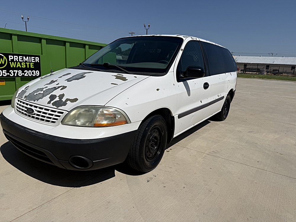 2003 Ford Windstar's photo