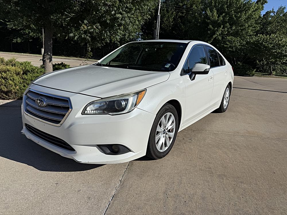 2017 Subaru Legacy 2.5i Premium's photo