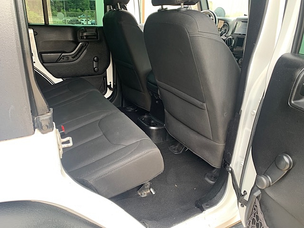 2016 Jeep Wrangler Unlimited Sport - Photo 12