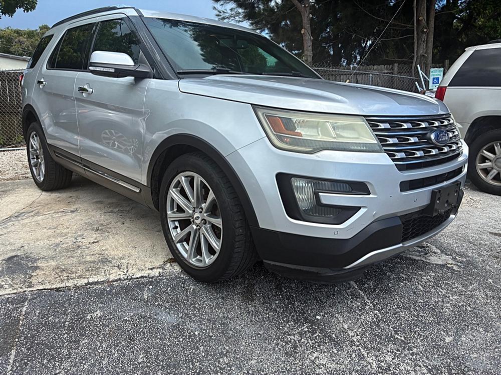 2016 Ford Explorer