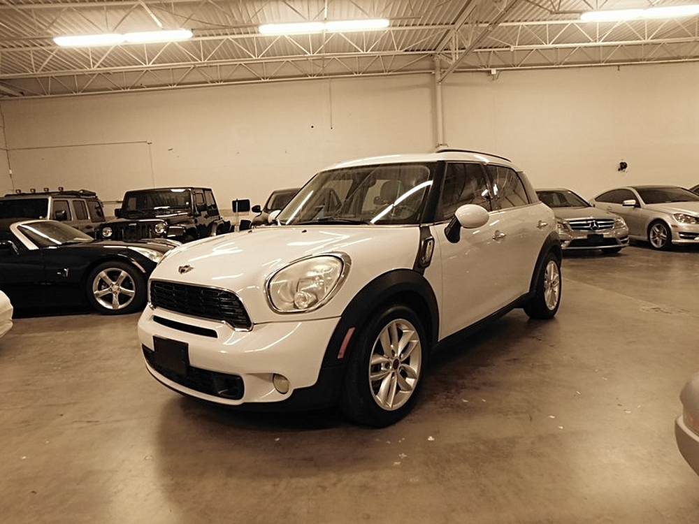 2012 MINI Countryman Countryman S's photo