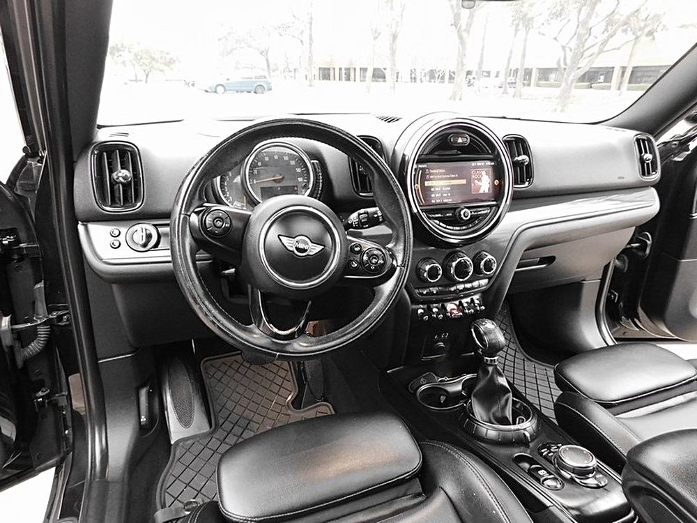2017 MINI Countryman Base
