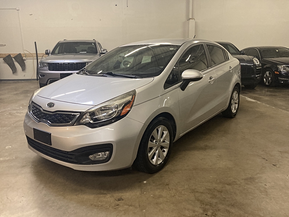 2013 Kia Rio EX AT's photo