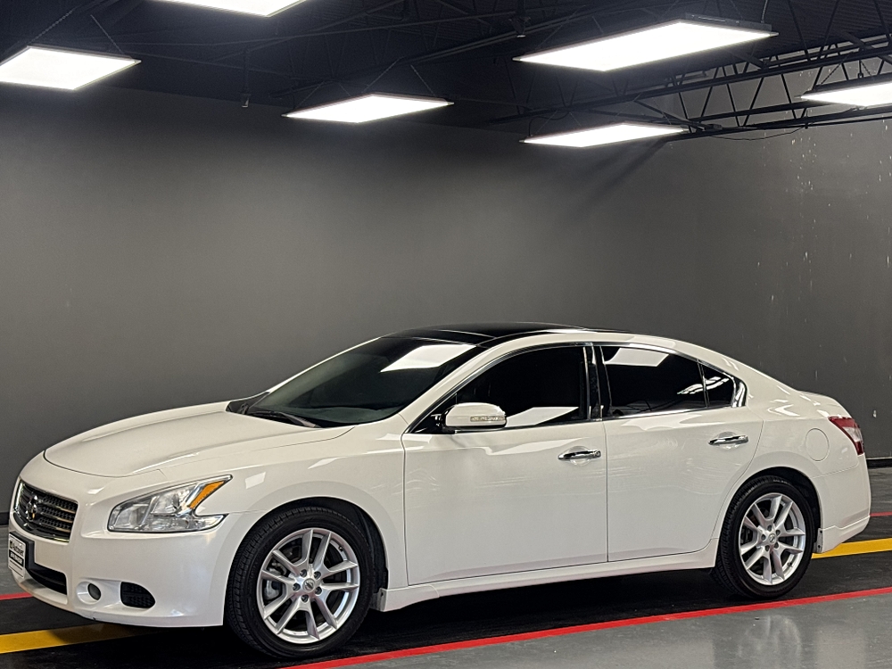 2010 Nissan Maxima SV