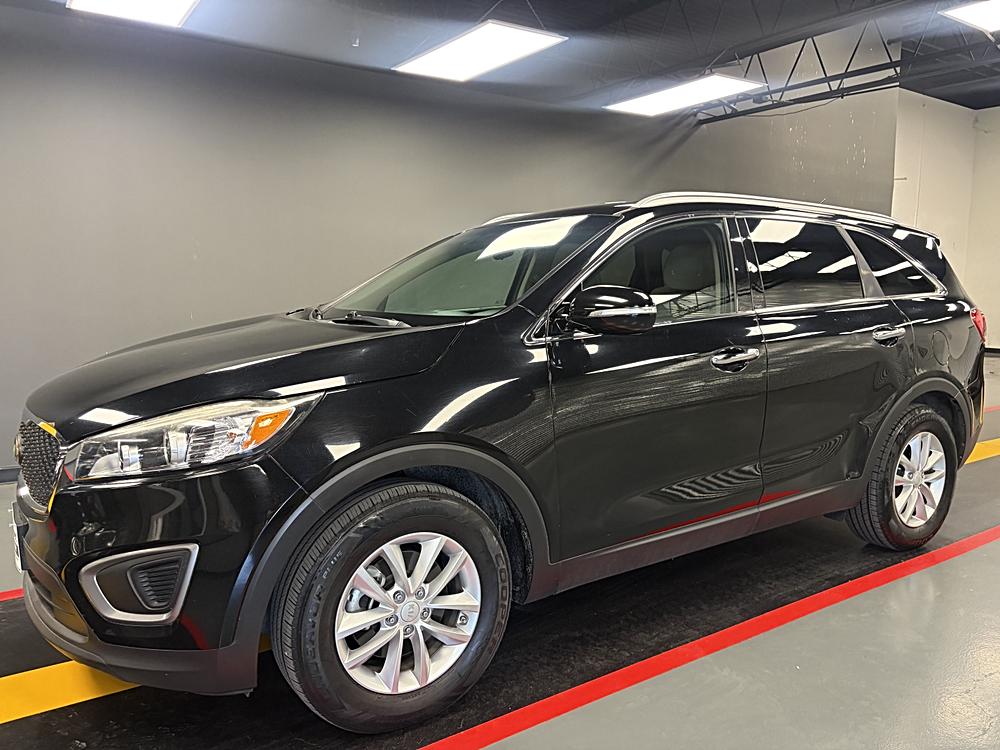 2016 Kia Sorento LX V6 AT's photo