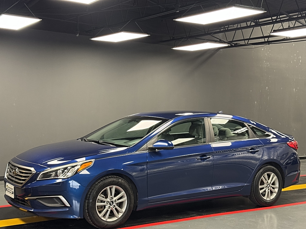 2016 Hyundai Sonata SE's photo