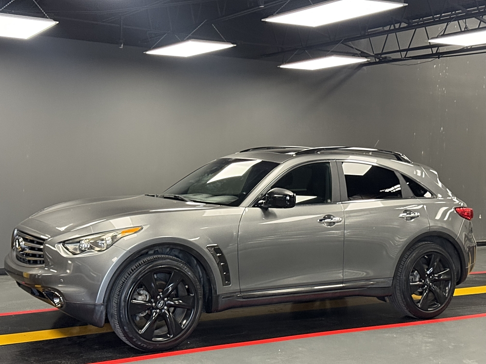 2015 INFINITI QX70