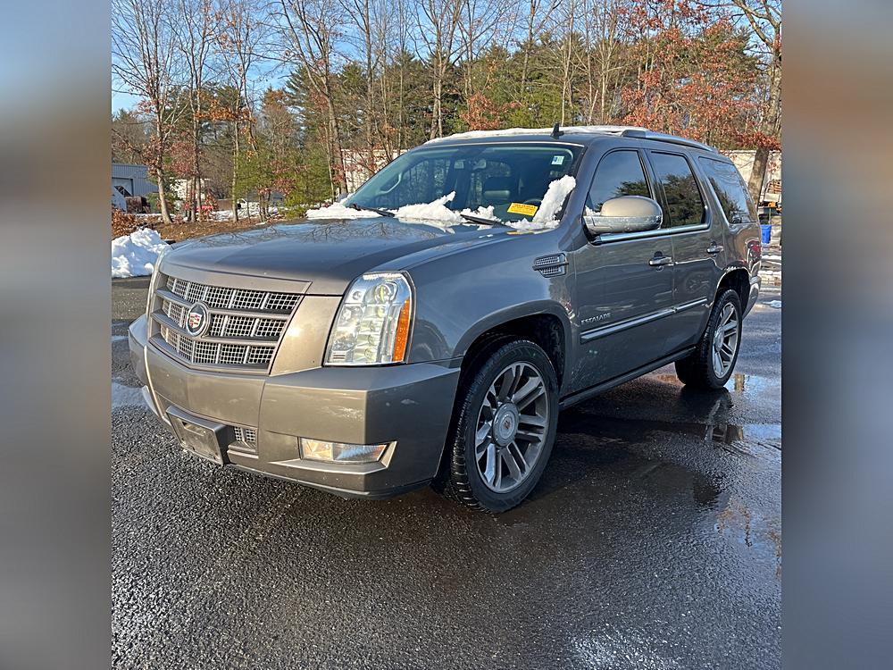 2014 Cadillac Escalade Premium's photo