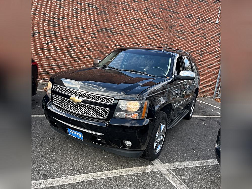 2011 Chevrolet Tahoe LTZ's photo