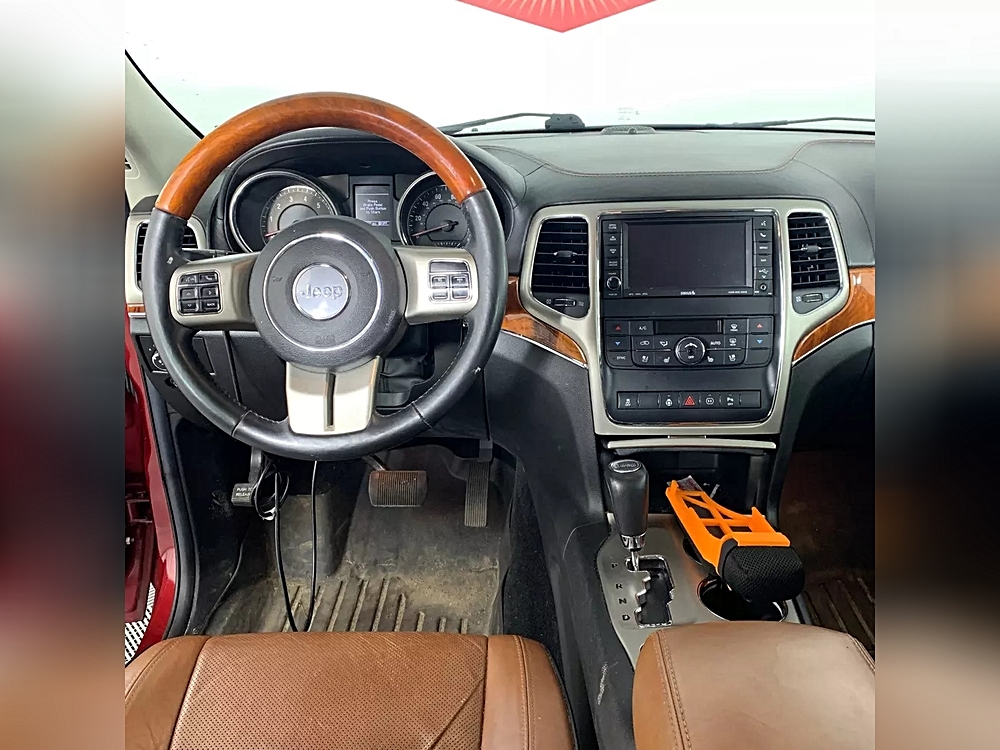 2013 Jeep Grand Cherokee Overland - Photo 33