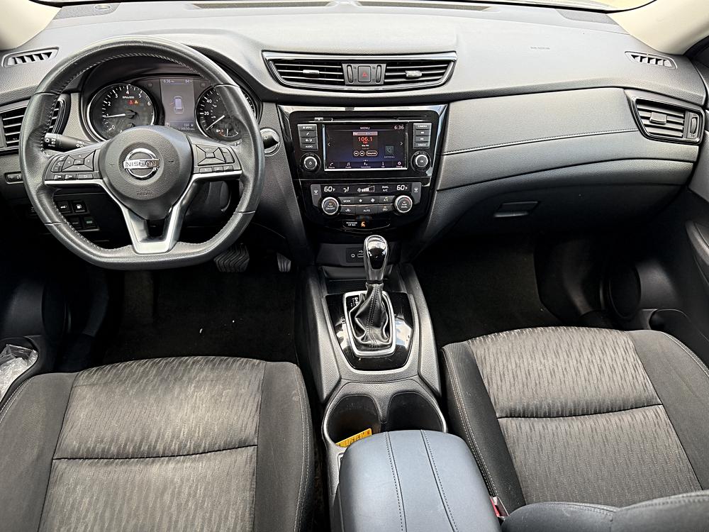 2018 Nissan Rogue SV - Photo 7
