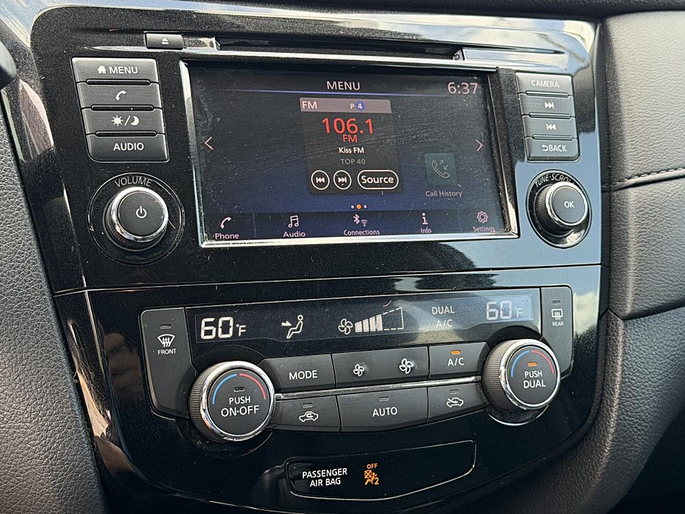2018 Nissan Rogue SV - Photo 14