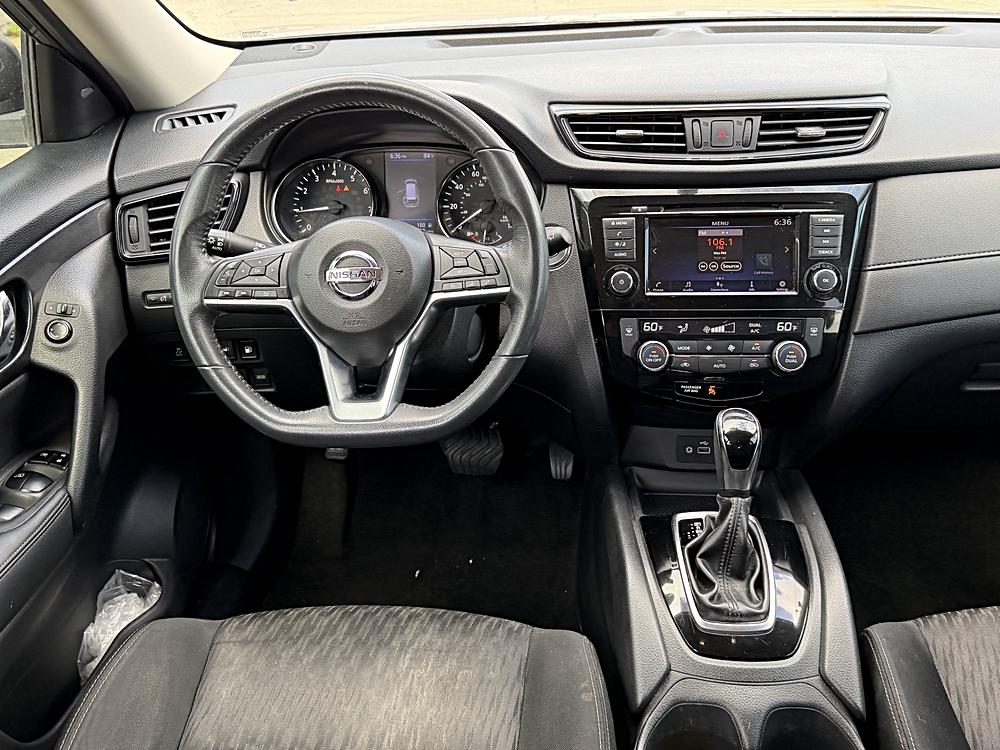 2018 Nissan Rogue SV - Photo 8
