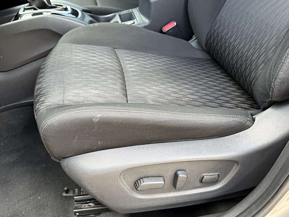 2018 Nissan Rogue SV - Photo 19