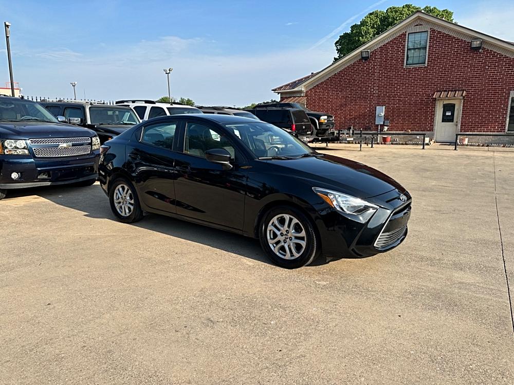 2016 Scion iA Base
