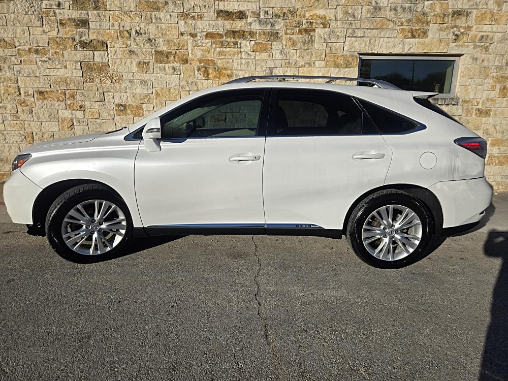 2010 Lexus RX 450h's photo