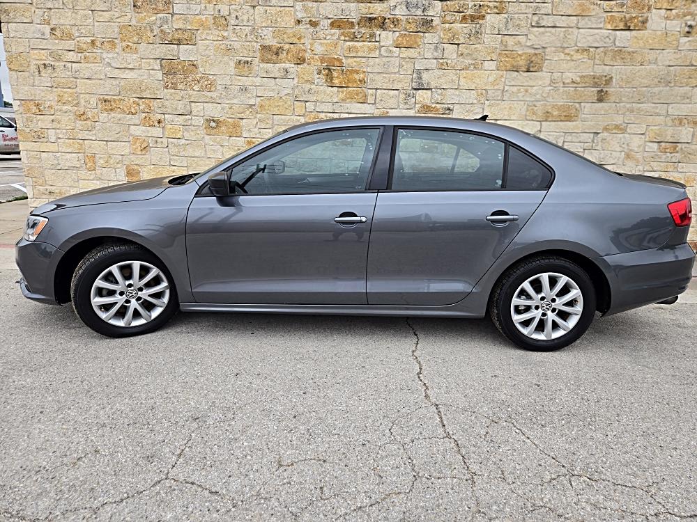 2015 Volkswagen Jetta 1.8T SE Auto's photo
