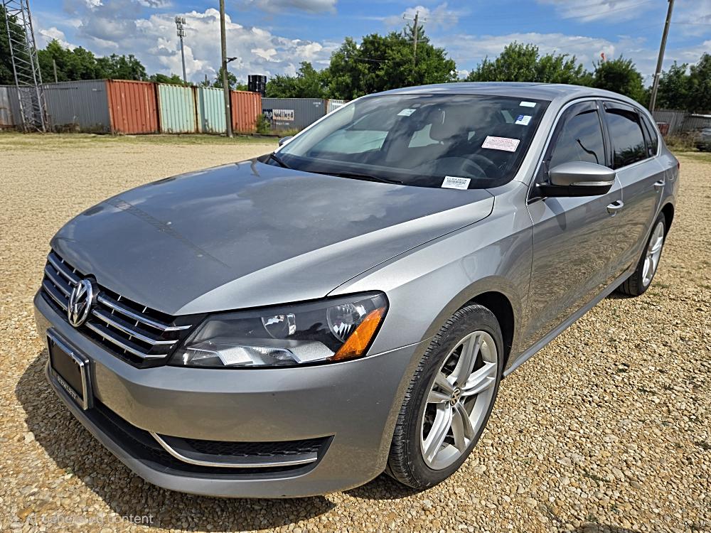 2014 Volkswagen Passat 2.0L SE w/Sunroof TDI's photo