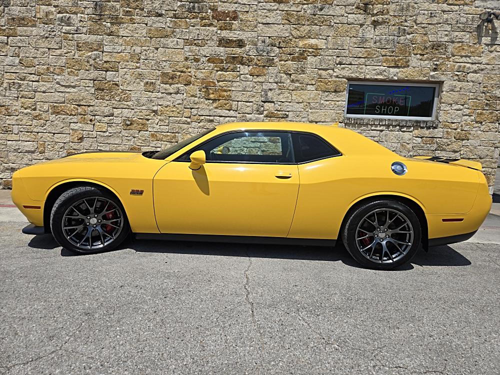 2017 Dodge Challenger SRT 392's photo