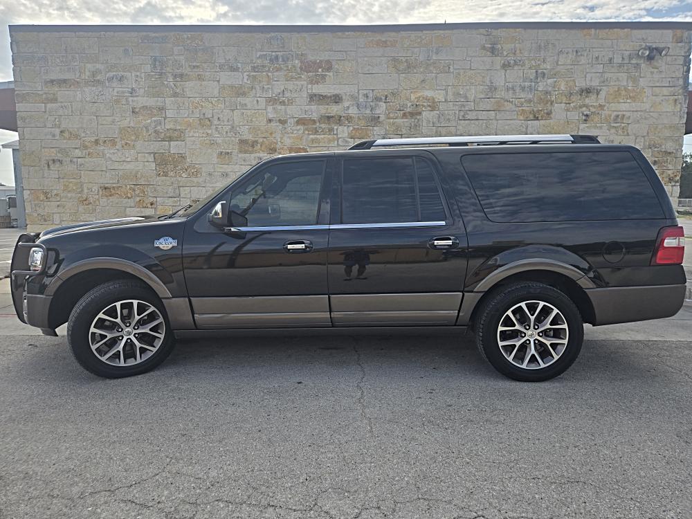 2017 Ford Expedition EL King Ranch RWD photo