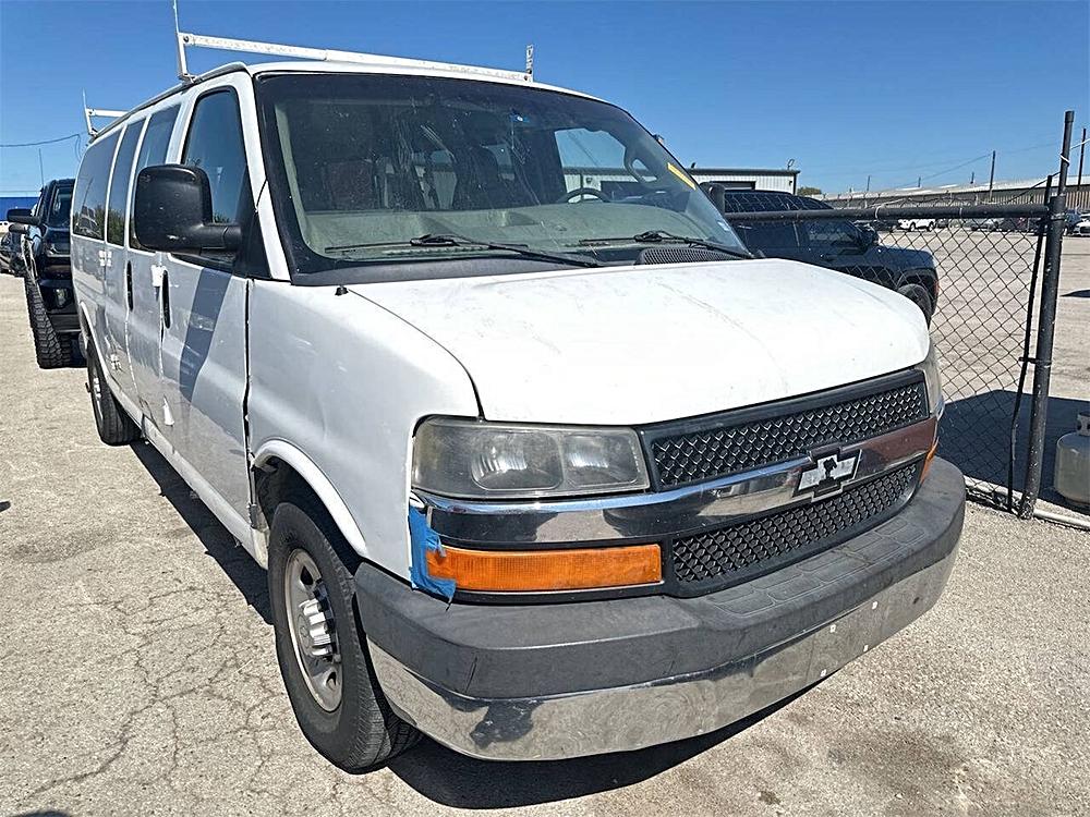 2016 Chevrolet Express Passenger