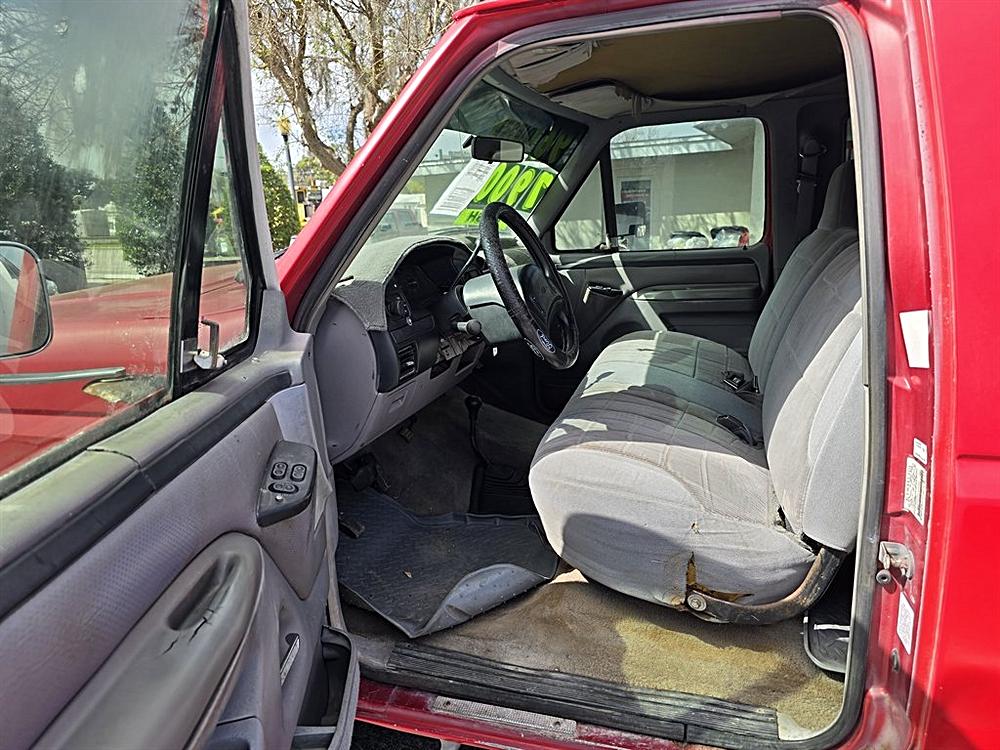 1996 Ford F-250 - Photo 14