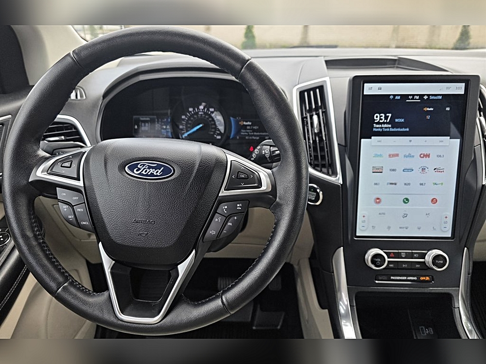 2022 Ford Edge Titanium - Photo 20