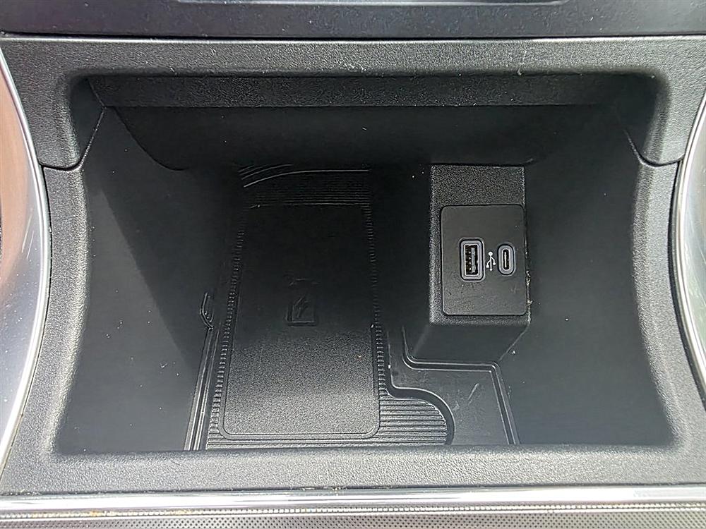 2022 Ford Edge Titanium - Photo 28