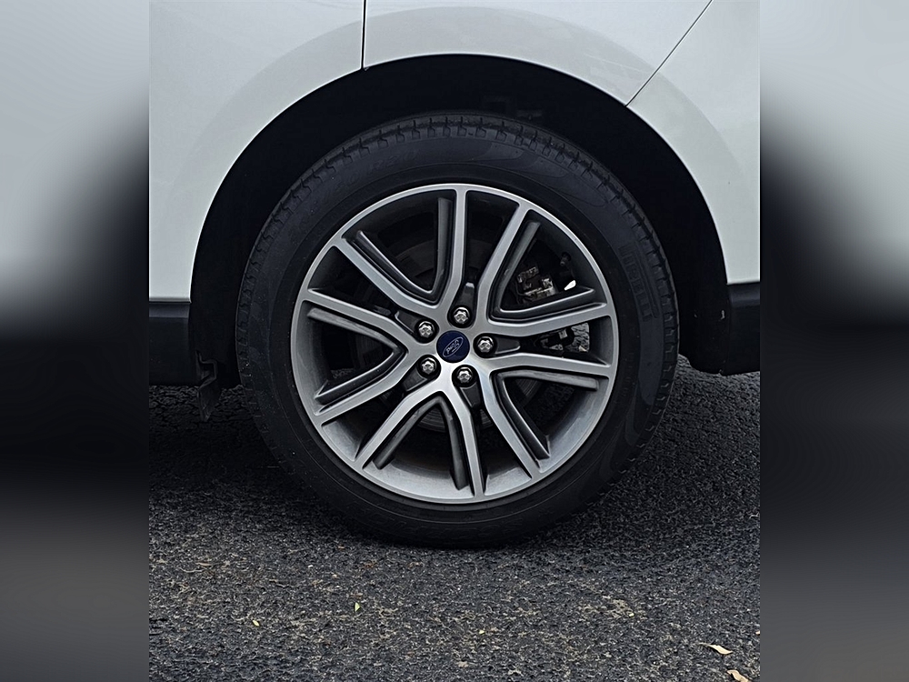2022 Ford Edge Titanium - Photo 41