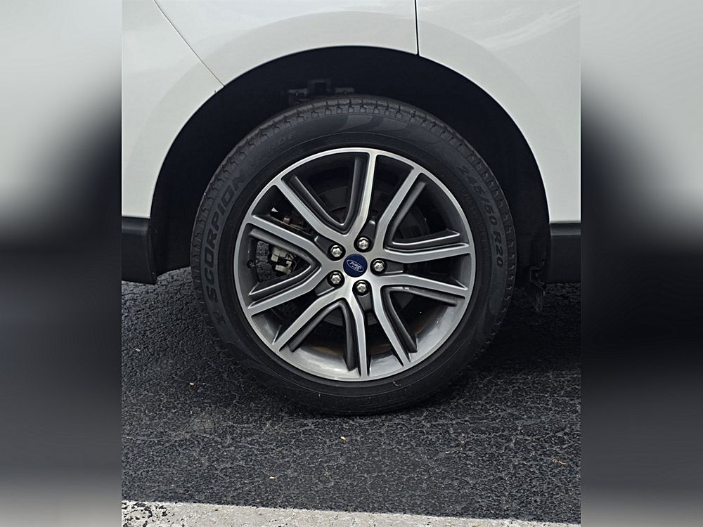 2022 Ford Edge Titanium - Photo 42