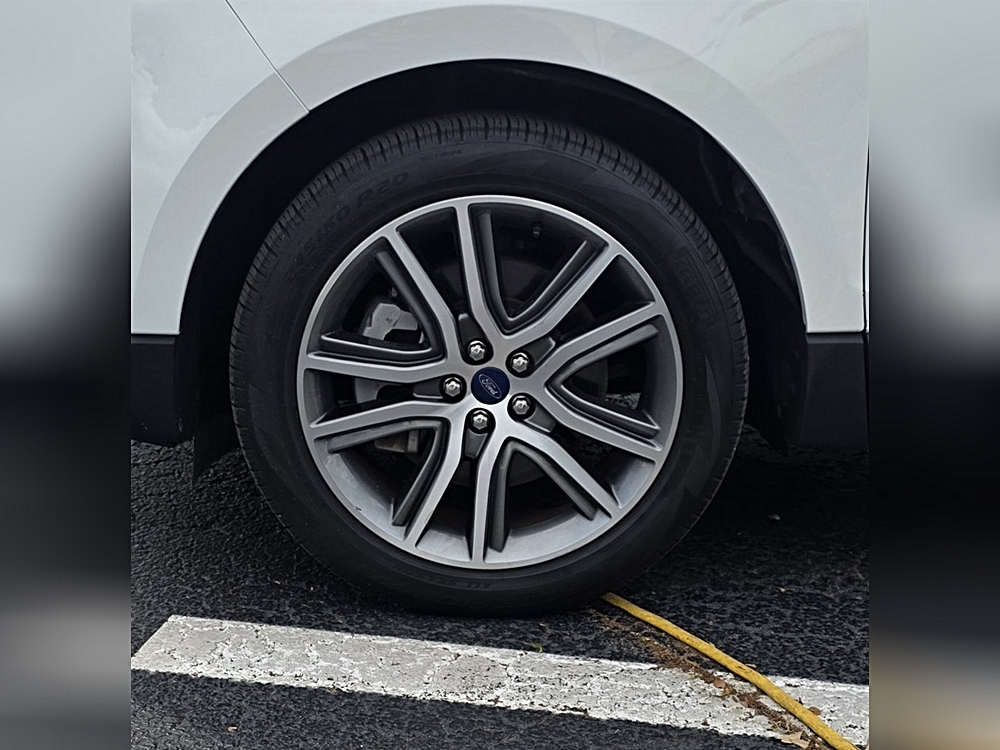 2022 Ford Edge Titanium - Photo 44