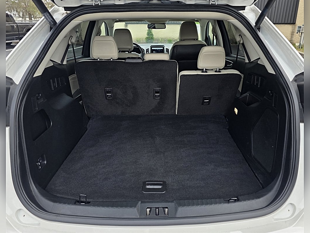 2022 Ford Edge Titanium - Photo 6