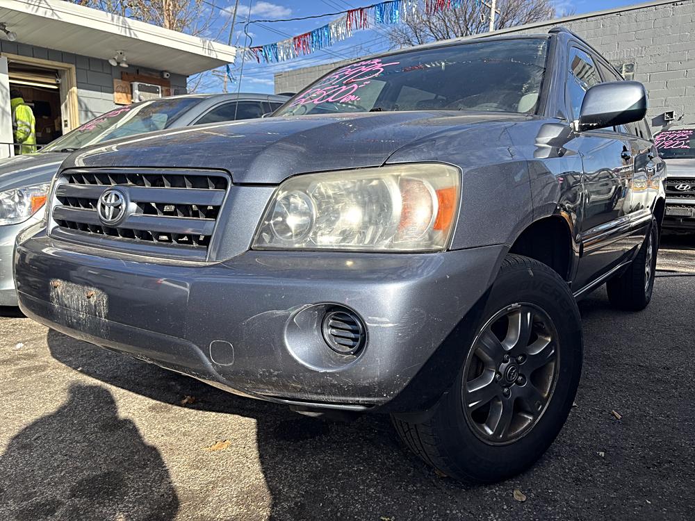 2005 Toyota Highlander Base