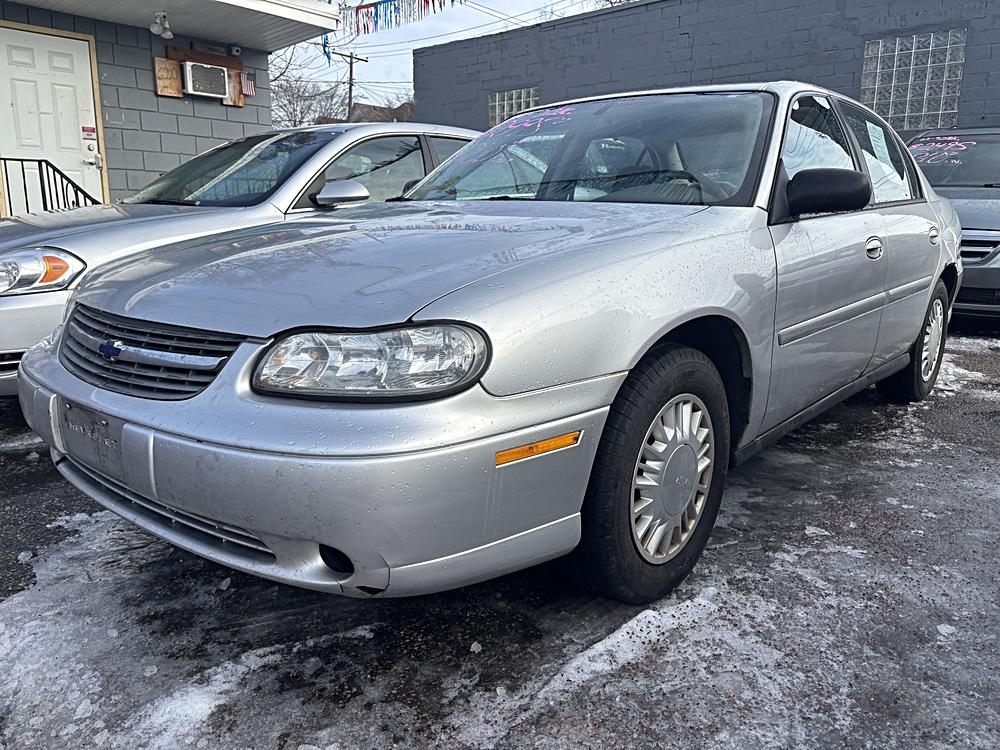 2005 Chevrolet Classic Base