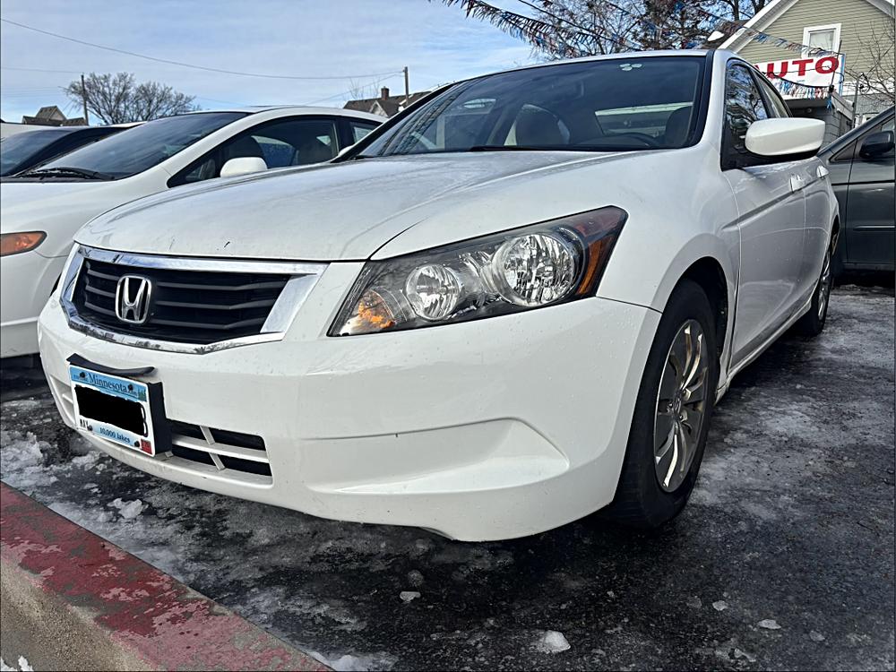 2010 Honda Accord LX's photo