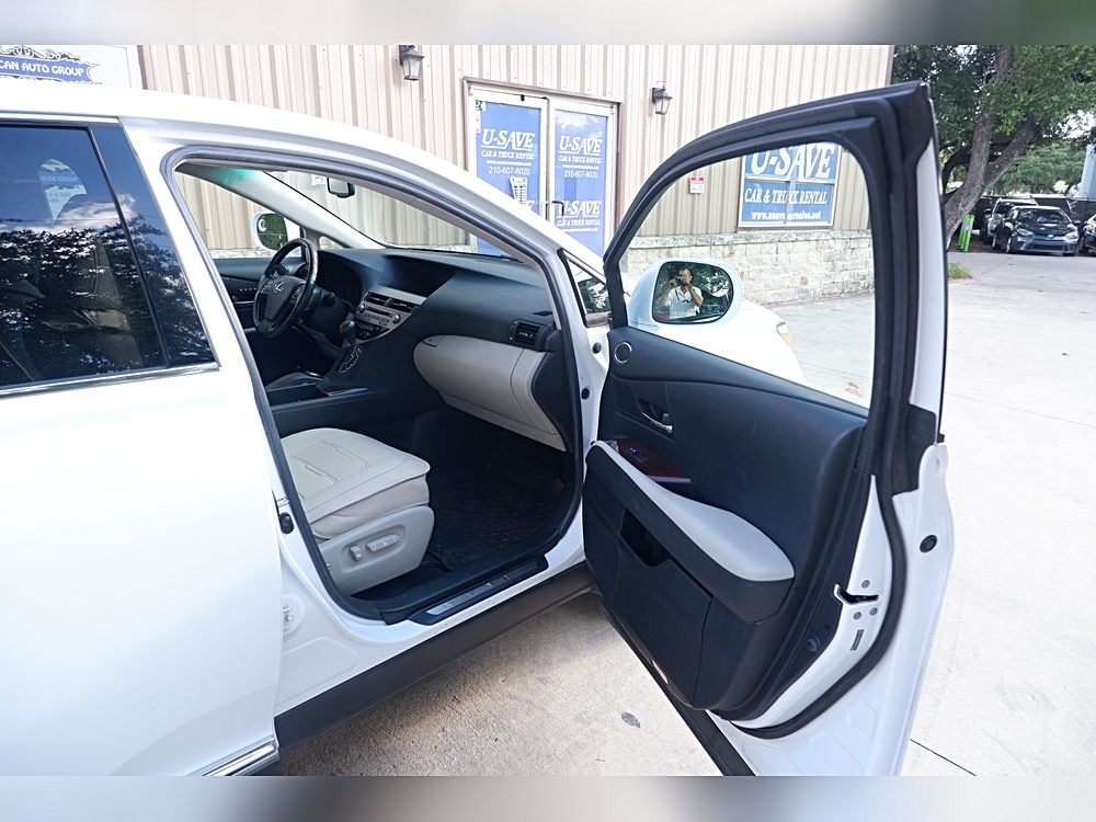 2010 Lexus RX 450h - Photo 20