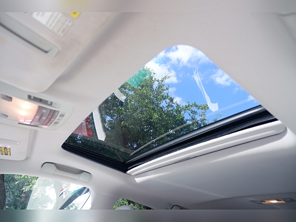 2010 Lexus RX 450h - Photo 10