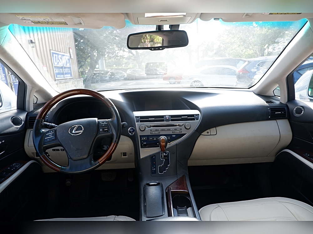 2010 Lexus RX 450h - Photo 11