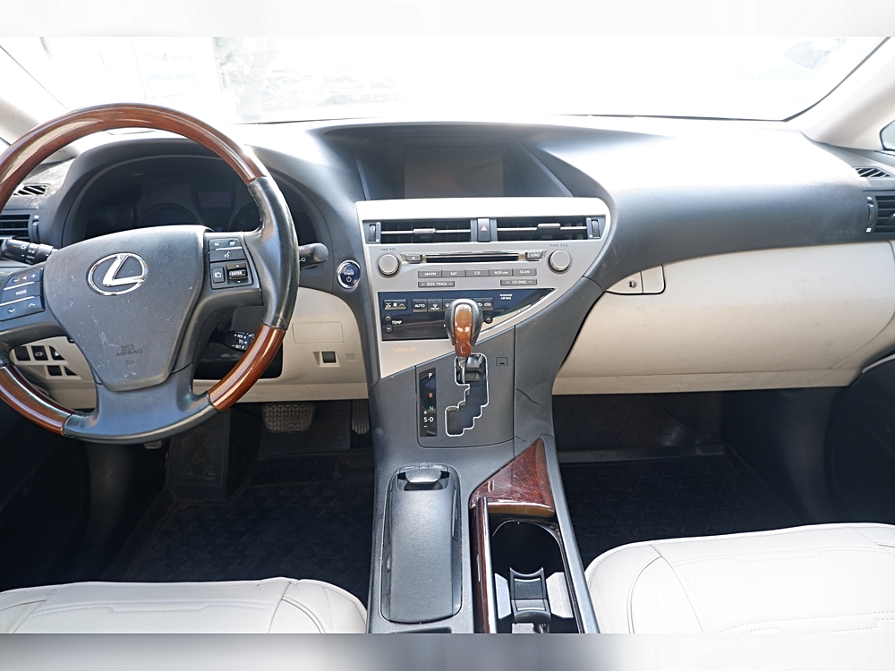 2010 Lexus RX 450h - Photo 13