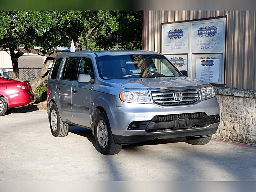2012 Honda Pilot LX's photo