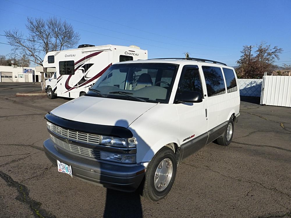 2002 Chevrolet Astro Cargo Base