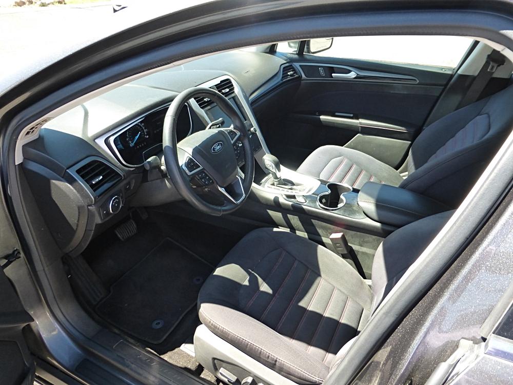2015 Ford Fusion SE - Photo 7