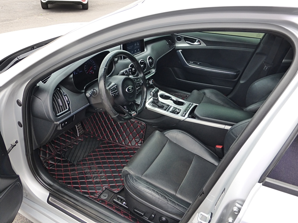2018 Kia Stinger GT - Photo 7