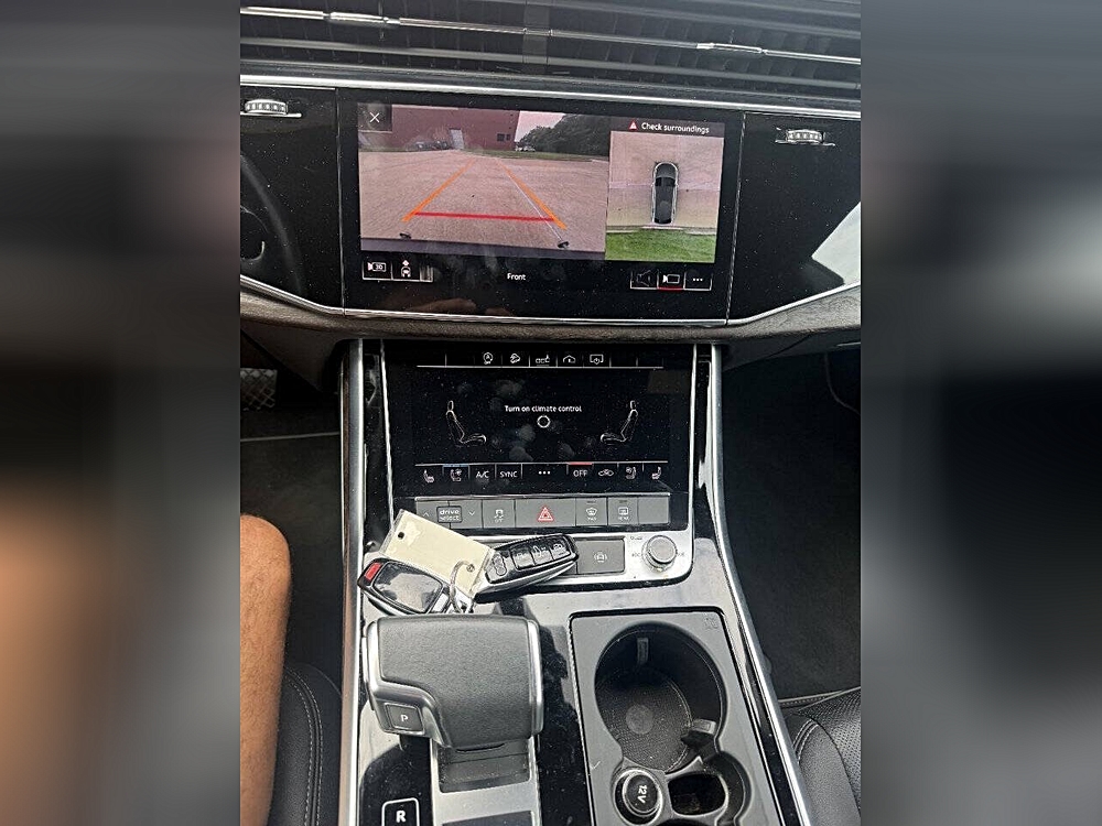 2020 Audi Q8 Premium Plus - Photo 15