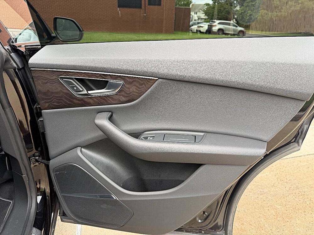 2020 Audi Q8 Premium Plus - Photo 31