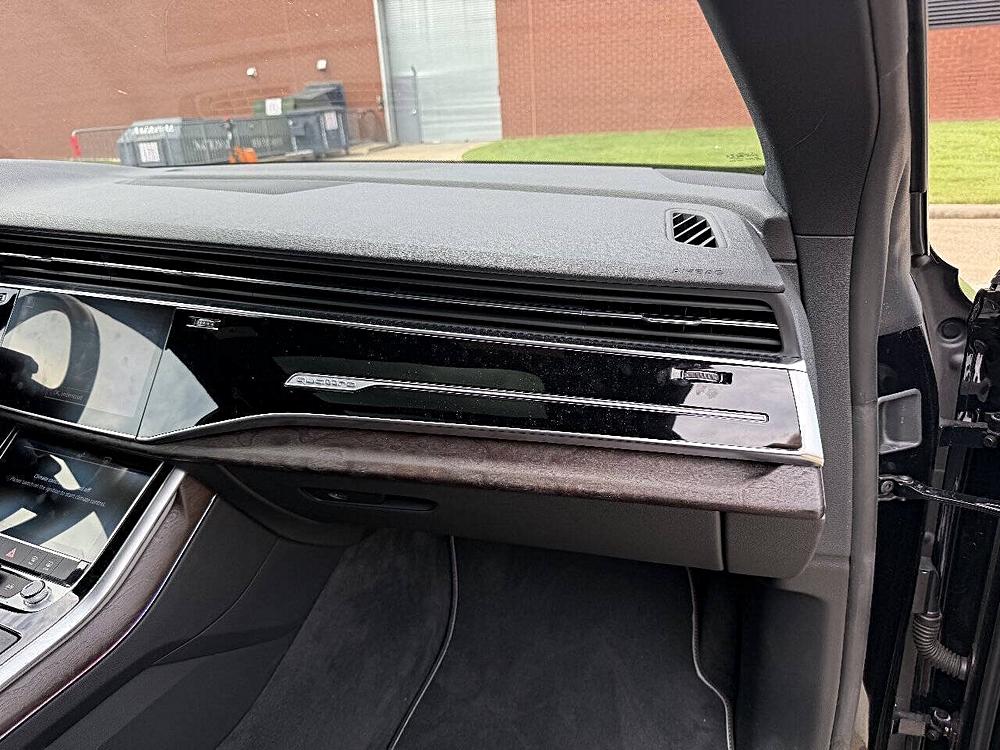 2020 Audi Q8 Premium Plus - Photo 34